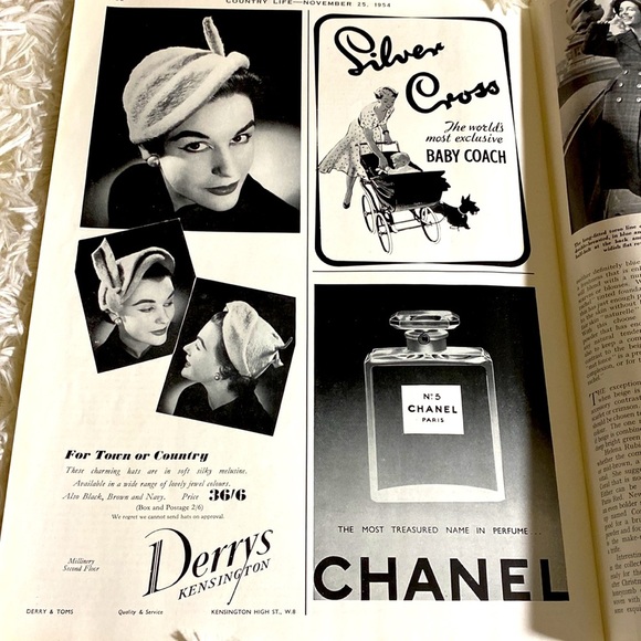 COUNTRY LIFE MAGAZINE November 25, 1954 - Picture 5 of 15